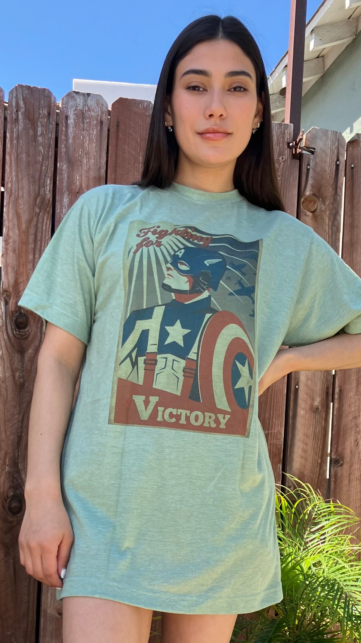 Captain America Graphic Design T-shirt