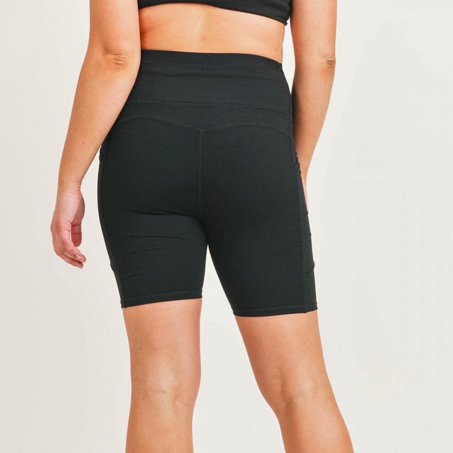 Tapered Band Essential Biker Shorts