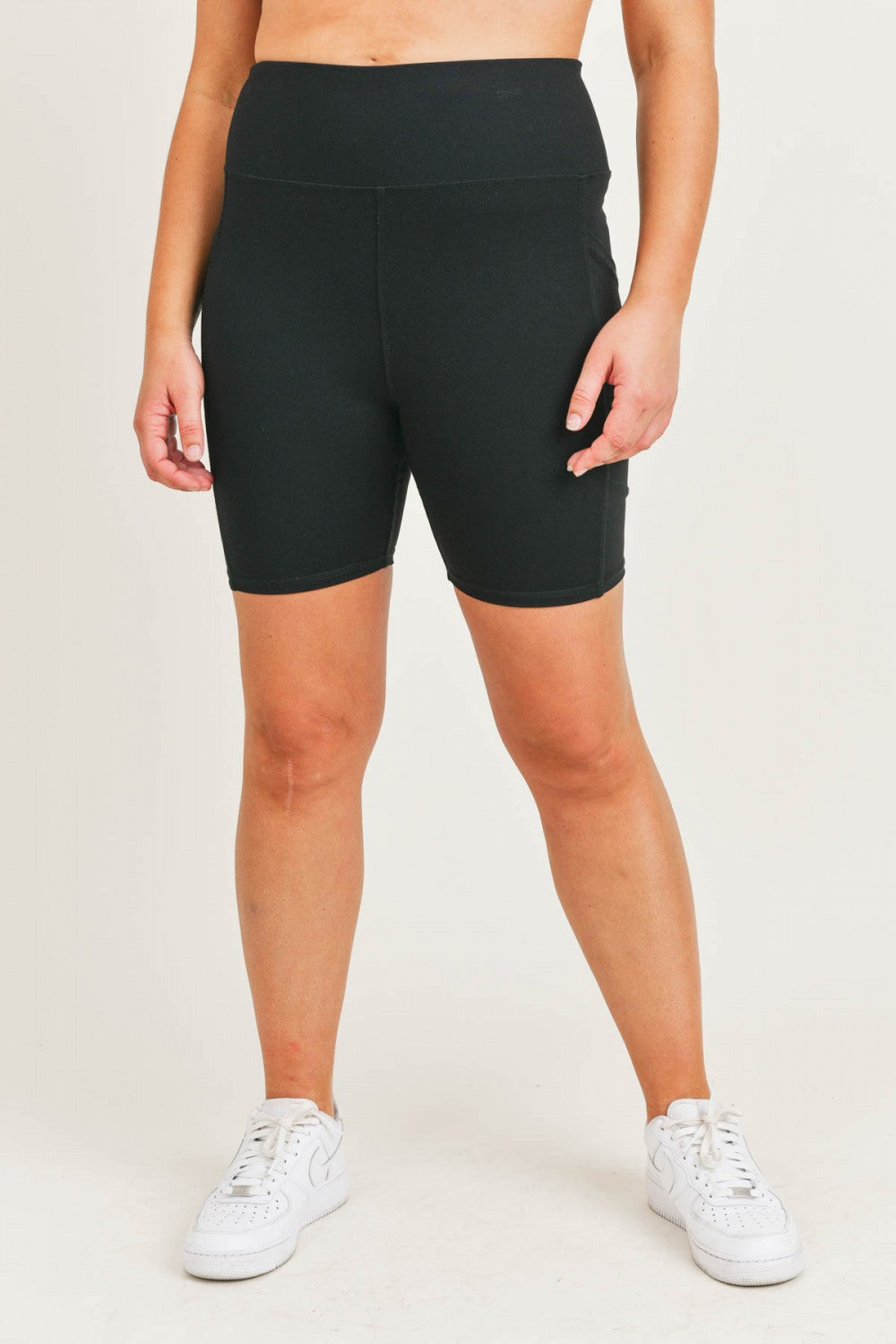 CURVY Tapered Band Essential Highwaist Biker Shorts